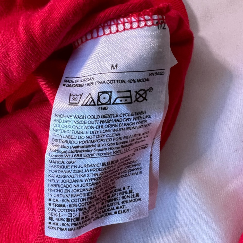 Gap Women’s Red Cotton Turtleneck - Picture 2 of 3